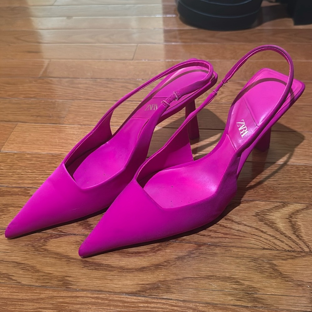 ZARA KITTEN HEELS